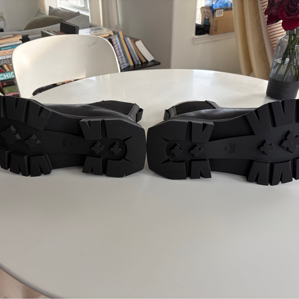 Zara Black Chunky Sole Men’s Boots